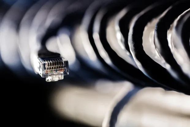 network-server-cable-end_4460x4460
